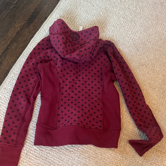Lululemon Red Burgundy Polka Dot Hoodie - Picture 4 of 4